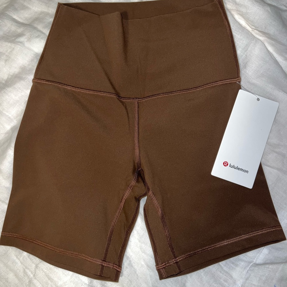 Lululemon Align High Rise Shorts 6in in Java (size 4)